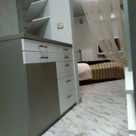 Apartment Old In Ba/5*luxus/3xtv/bar Internet Pressburg